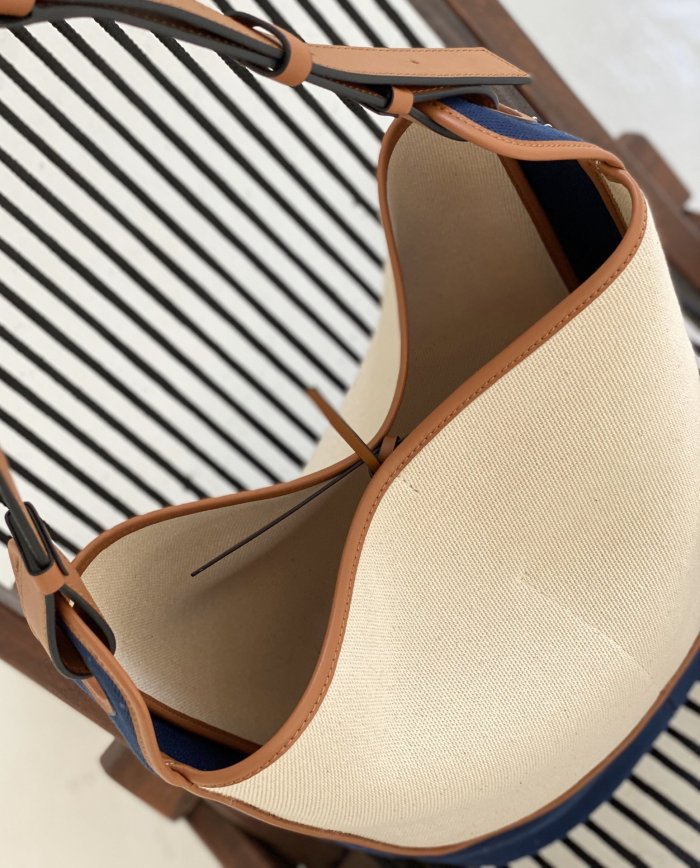 202109SS新作 LOEWE ロエベ レディース ショルダーバッグスーパーコピー