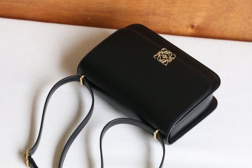 202109SS新作 LOEWE ロエベ レディース ショルダーバッグスーパーコピー