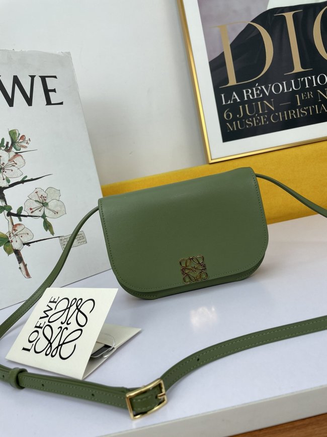 202109SS新作 LOEWE ロエベ レディース ショルダーバッグスーパーコピー