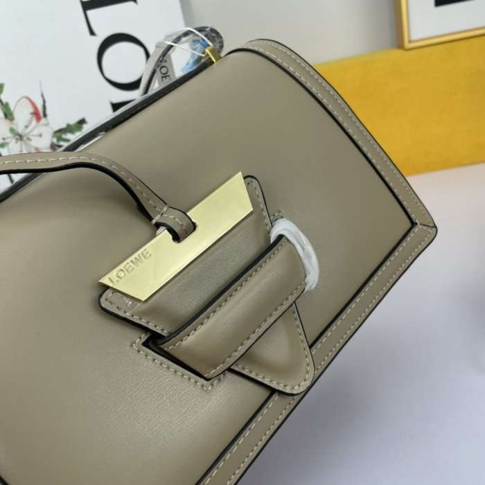 202109SS新作 LOEWE ロエベ レディース ショルダーバッグスーパーコピー