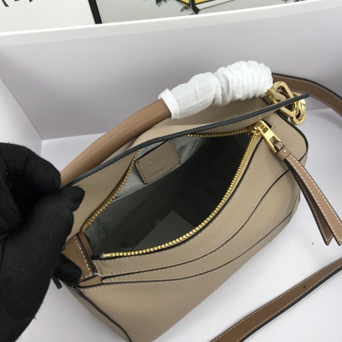 202109SS新作 LOEWE ロエベ レディース ショルダーバッグスーパーコピー