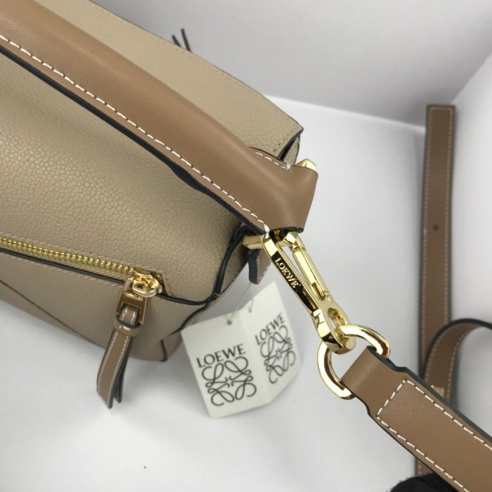 202109SS新作 LOEWE ロエベ レディース ショルダーバッグスーパーコピー