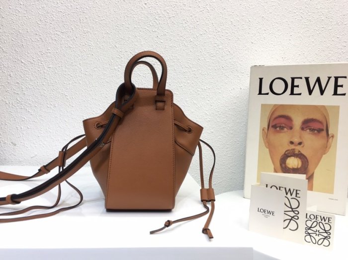 202109SS新作 LOEWE ロエベ レディース ショルダーバッグスーパーコピー