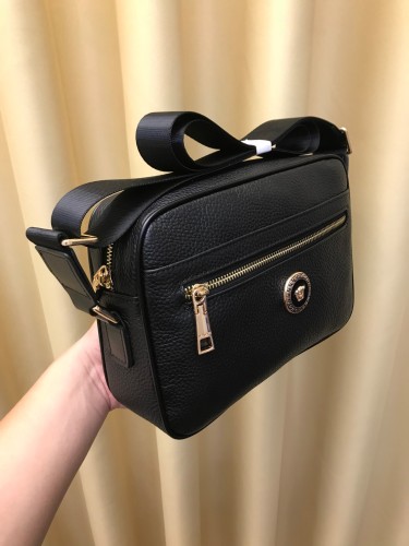 202109SS新作Versace ヴェルサーチェメンズ ショルダーバッグ スーパーコピー
