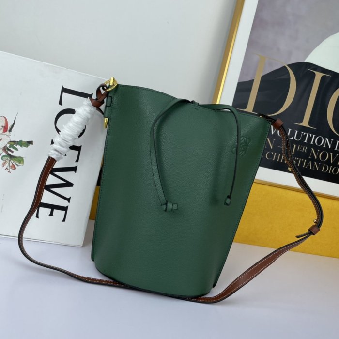 202109SS新作 LOEWE ロエベ レディース ショルダーバッグスーパーコピー