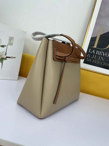 202109SS新作 LOEWE ロエベ レディース ショルダーバッグスーパーコピー