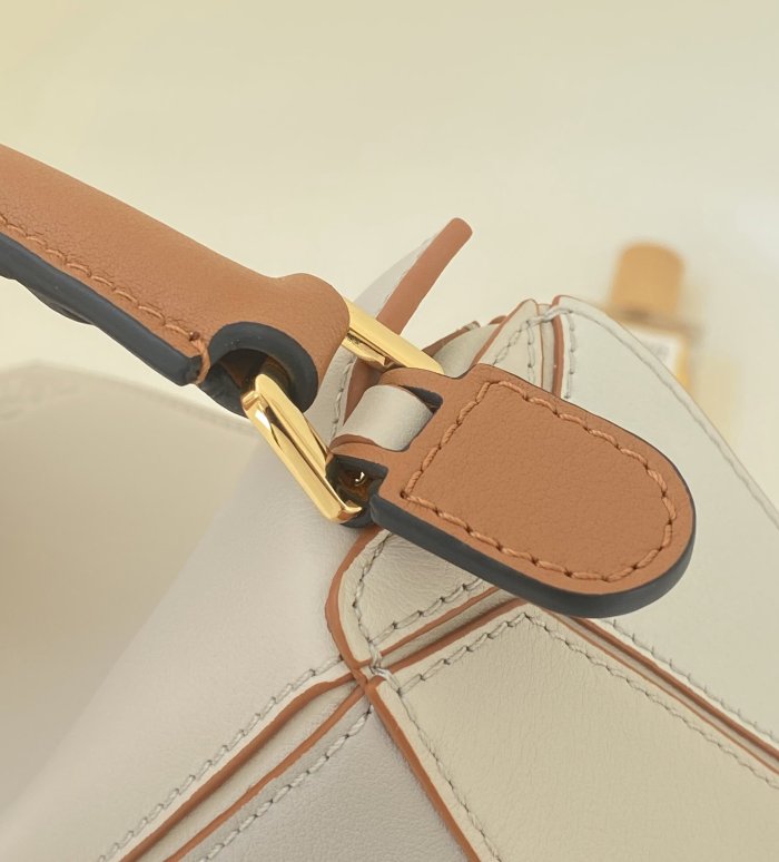 202109SS新作 LOEWE ロエベ レディース ショルダーバッグスーパーコピー