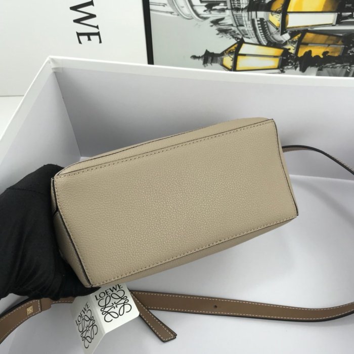 202109SS新作 LOEWE ロエベ レディース ショルダーバッグスーパーコピー