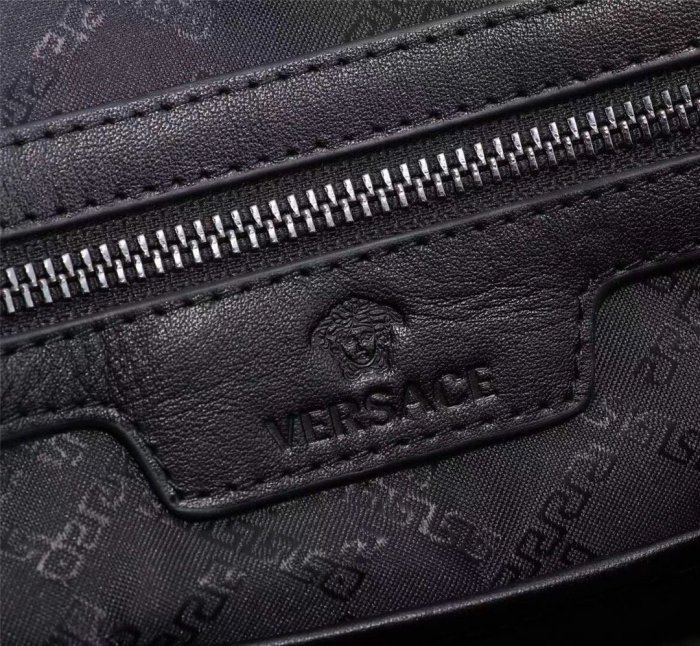 202109SS新作Versace ヴェルサーチェメンズ ハンドバック スーパーコピー