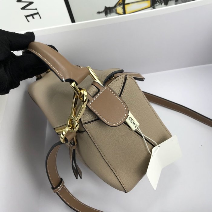 202109SS新作 LOEWE ロエベ レディース ショルダーバッグスーパーコピー