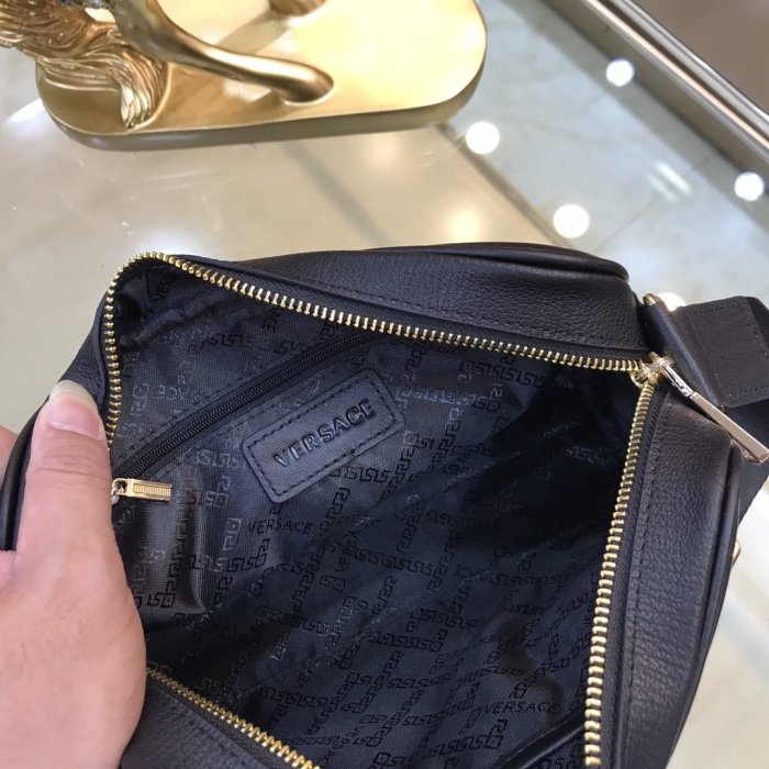 202109SS新作Versace ヴェルサーチェメンズ ショルダーバッグ スーパーコピー