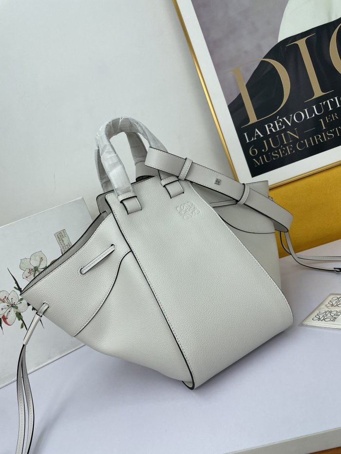 202109SS新作 LOEWE ロエベ レディース ショルダーバッグスーパーコピー