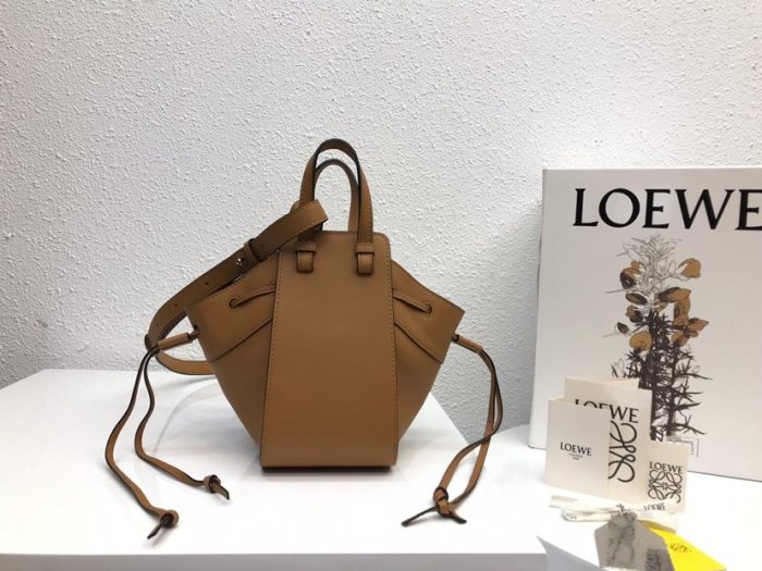 202109SS新作 LOEWE ロエベ レディース ショルダーバッグスーパーコピー