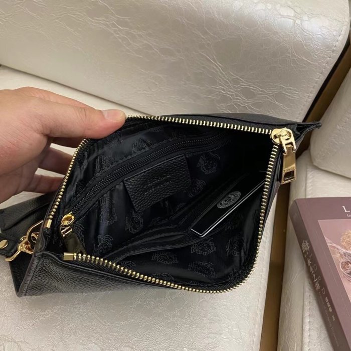 202109SS新作Versace ヴェルサーチェメンズ ハンドバック スーパーコピー