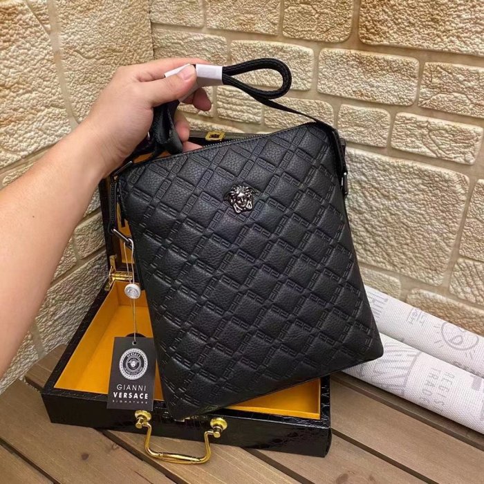 202109SS新作Versace ヴェルサーチェメンズ ショルダーバッグ スーパーコピー