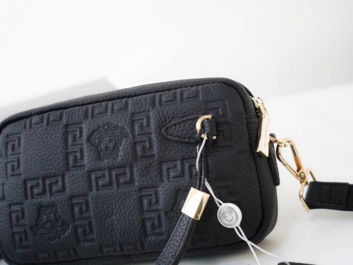 202109SS新作Versace ヴェルサーチェメンズ ショルダーバッグ スーパーコピー