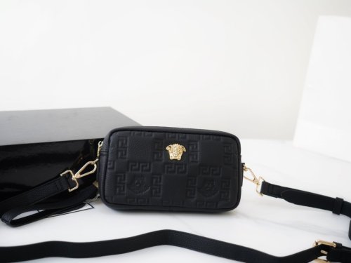 202109SS新作Versace ヴェルサーチェメンズ ショルダーバッグ スーパーコピー