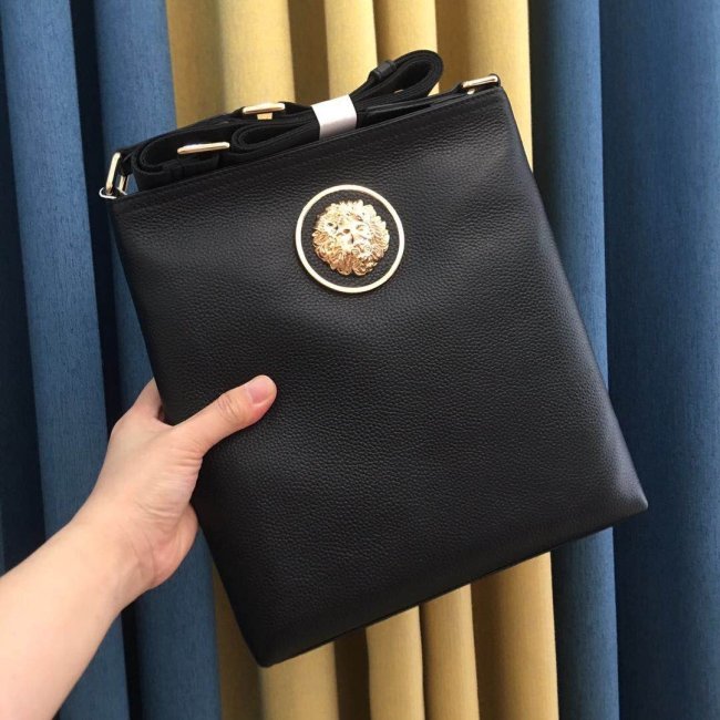 202109SS新作Versace ヴェルサーチェメンズ ショルダーバッグ スーパーコピー