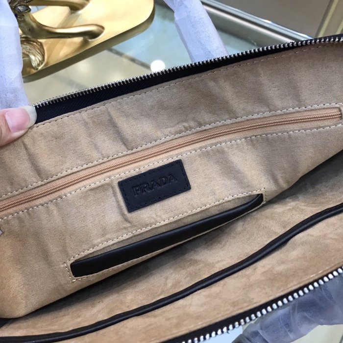 202109SS新作 Prada プラダ メンズ ハンドバックスーパーコピー