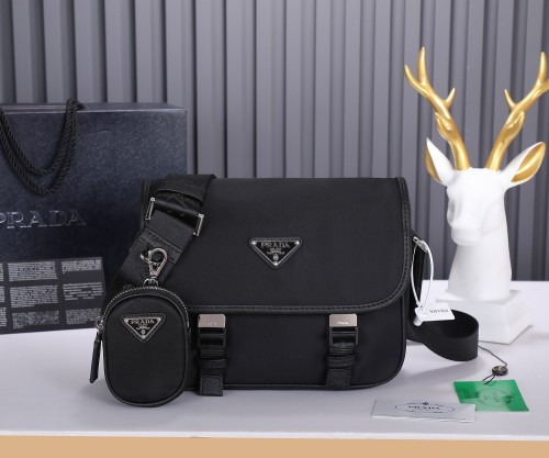 202109SS新作 Prada プラダ メンズ ショルダーバックスーパーコピー