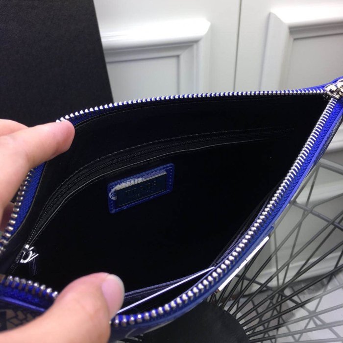 202109SS新作 Prada プラダ メンズ ハンドバックスーパーコピー