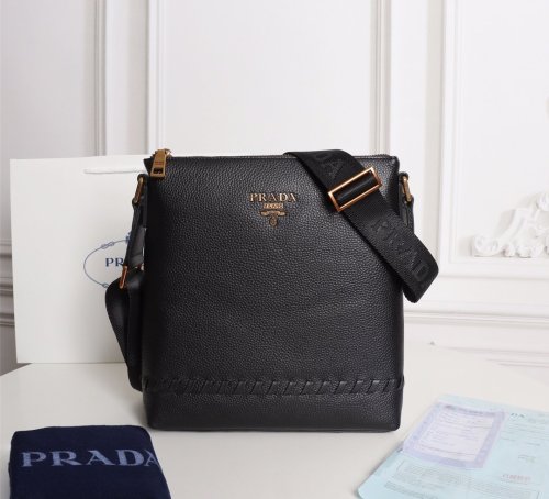 202109SS新作 Prada プラダ メンズ ショルダーバックスーパーコピー