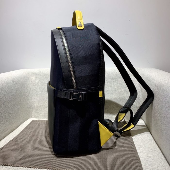 202109SS新作 FENDI フェンディ メンズ リュックバックスーパーコピー