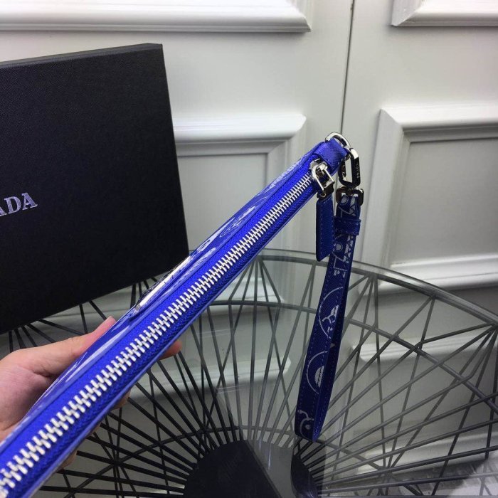 202109SS新作 Prada プラダ メンズ ハンドバックスーパーコピー