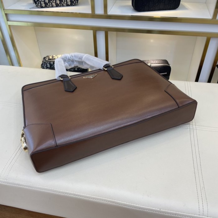 202109SS新作 Prada プラダ メンズ ハンドバックスーパーコピー
