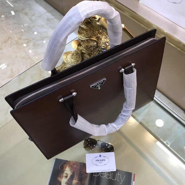202109SS新作 Prada プラダ メンズ ハンドバックスーパーコピー