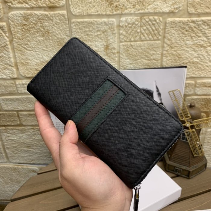 202109SS新作 Prada プラダ メンズ ハンドバックスーパーコピー