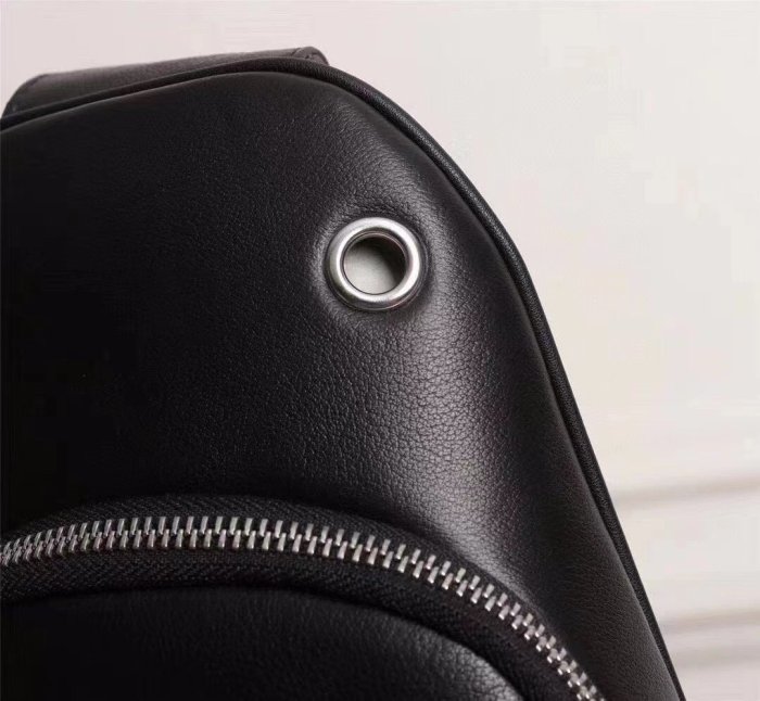 202109SS新作 FENDI フェンディ メンズショルダーバックスーパーコピー