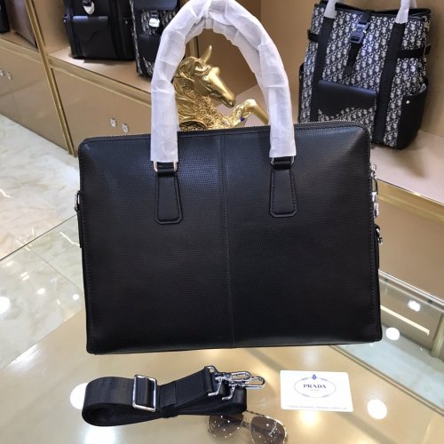 202109SS新作 Prada プラダ メンズ ハンドバックスーパーコピー