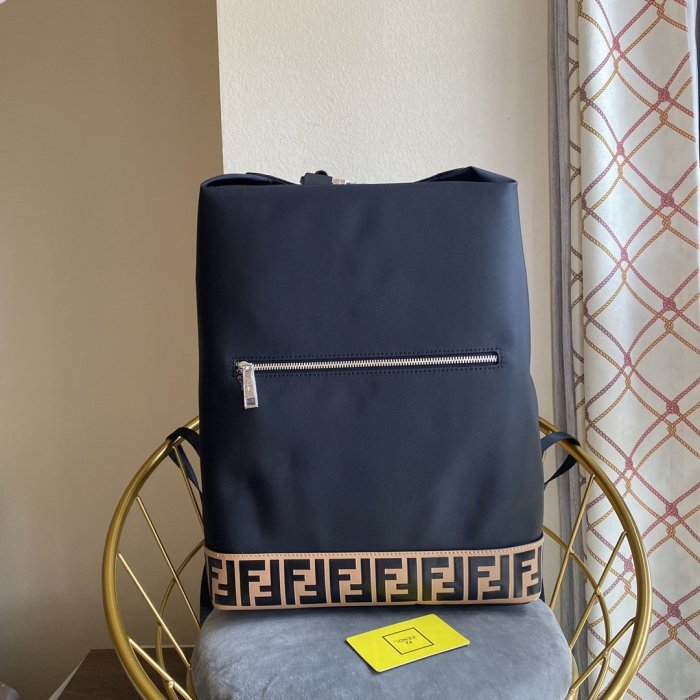 202109SS新作 FENDI フェンディ メンズ リュックバックスーパーコピー
