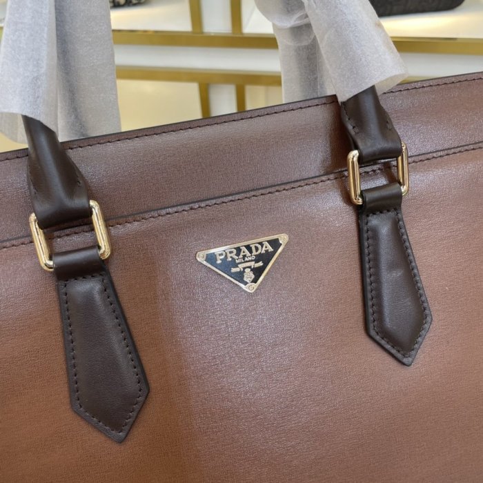 202109SS新作 Prada プラダ メンズ ハンドバックスーパーコピー