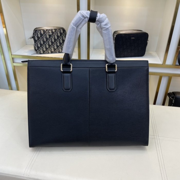 202109SS新作 Prada プラダ メンズ ハンドバックスーパーコピー