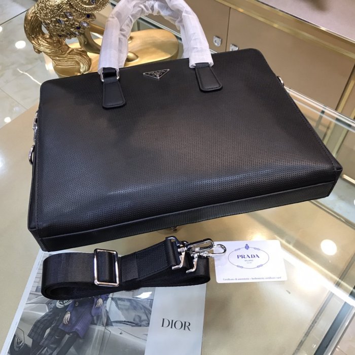 202109SS新作 Prada プラダ メンズ ハンドバックスーパーコピー