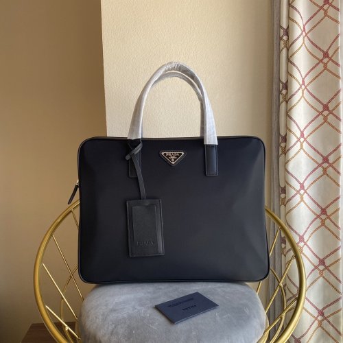 202109SS新作 Prada プラダ メンズ ハンドバックスーパーコピー