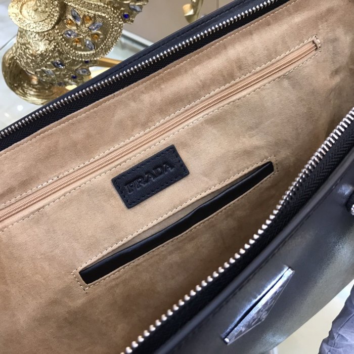 202109SS新作 Prada プラダ メンズ ハンドバックスーパーコピー