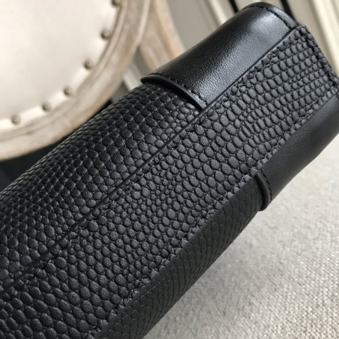 202109SS新作 Prada プラダ メンズ ハンドバックスーパーコピー
