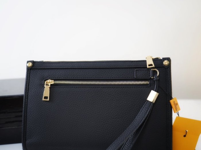 202109SS新作 FENDI フェンディ メンズ ハンドバックスーパーコピー
