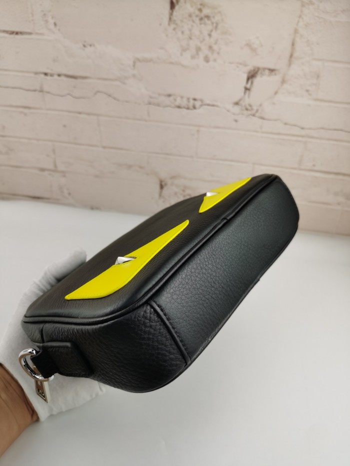 202109SS新作 FENDI フェンディ メンズショルダーバックスーパーコピー