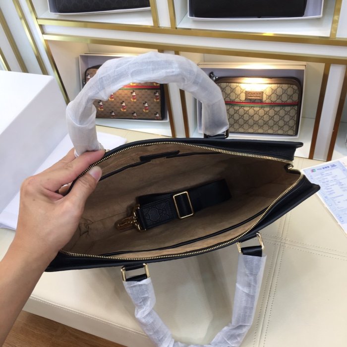 202109SS新作Gucci グッチ メンズ ハンドバックスーパーコピー