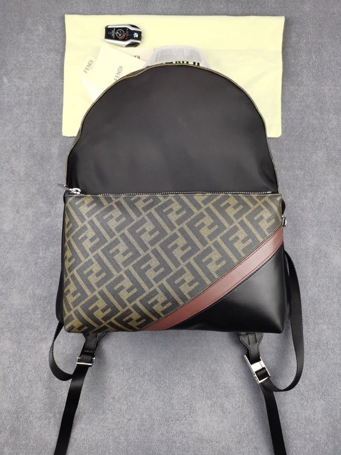 202109SS新作 FENDI フェンディ メンズ リュックバックスーパーコピー