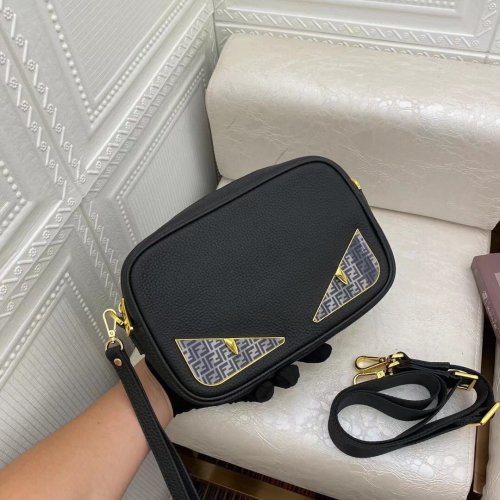 202109SS新作 FENDI フェンディ メンズショルダーバックスーパーコピー