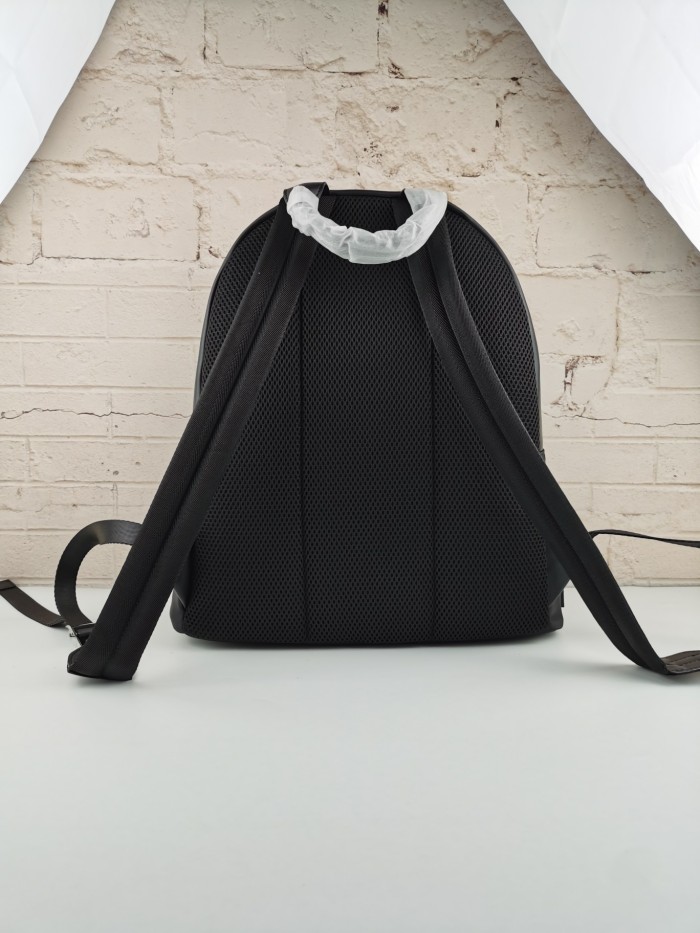 202109SS新作 FENDI フェンディ メンズ リュックバックスーパーコピー