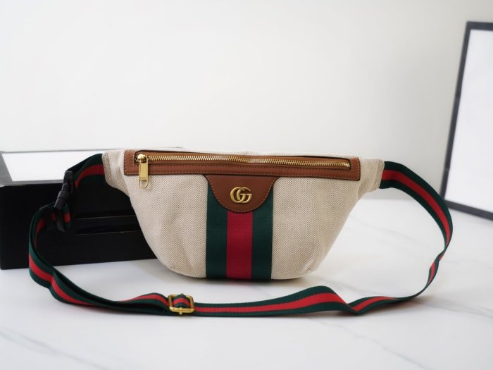 202109SS新作Gucci グッチ メンズ ショルダーバックスーパーコピー