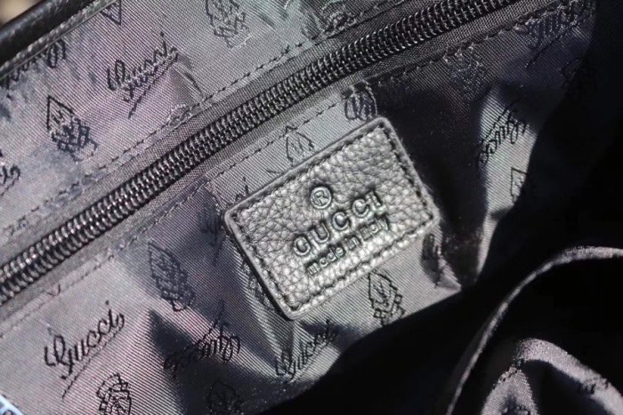 202109SS新作Gucci グッチ メンズ ショルダーバックスーパーコピー
