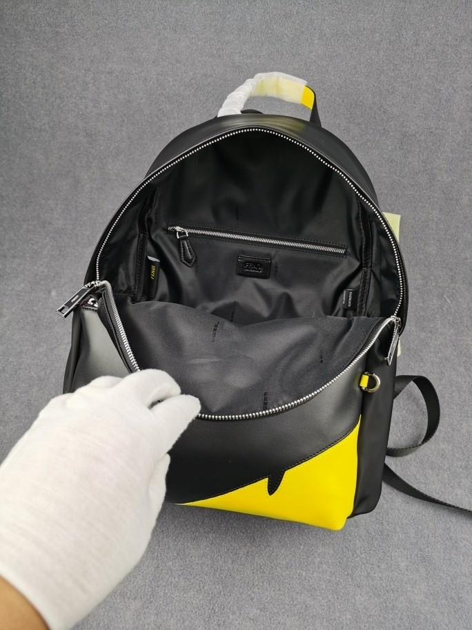 202109SS新作 FENDI フェンディ メンズ リュックバックスーパーコピー