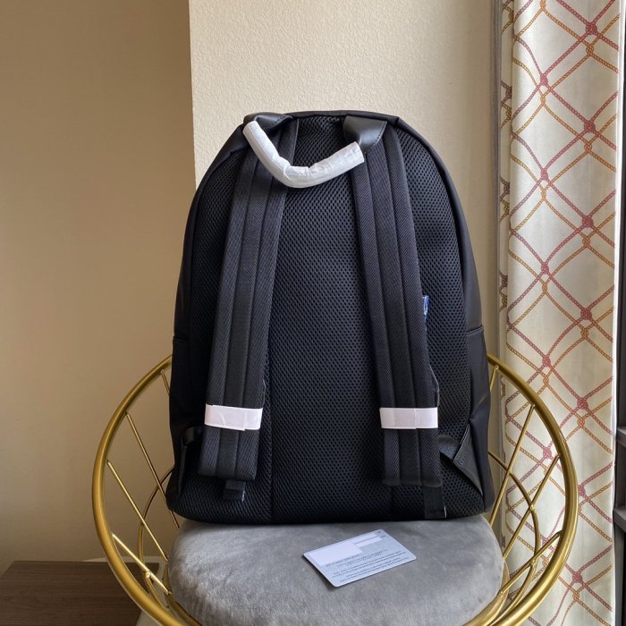 202109SS新作 FENDI フェンディ メンズ リュックバックスーパーコピー